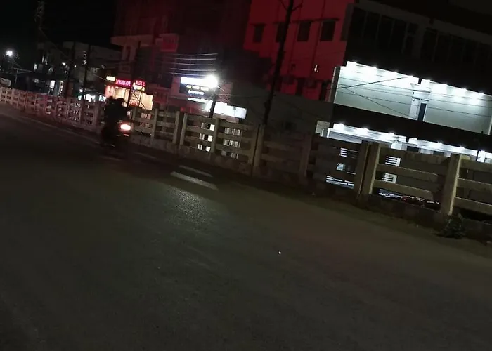 Hotel Silver Park And Restaurant