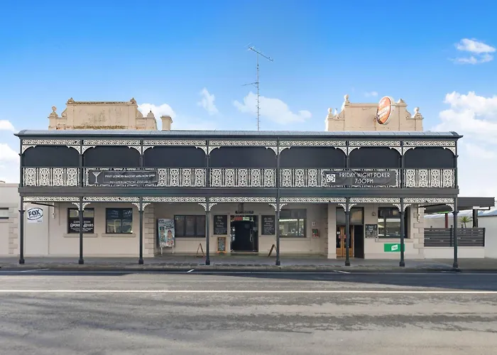 The Commercial Hotel