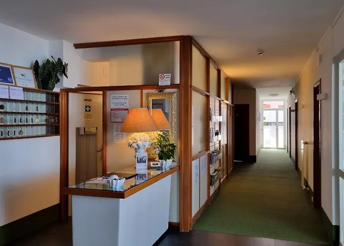 Hotel Carol