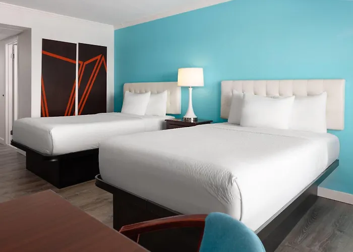 Howard Johnson Plaza By Wyndham Ocean City Oceanfront
