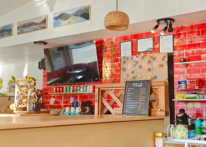 Cozy Corner Motel & Restaurant