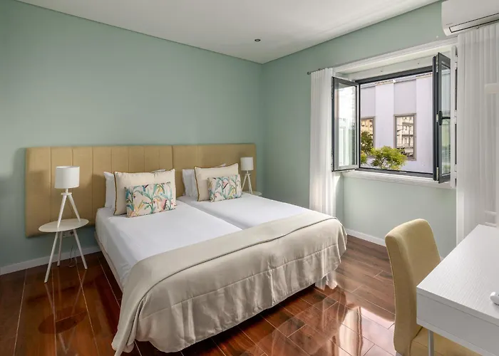 Mercado Apartments