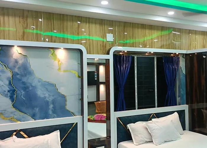 Hotel Dwarkadhish Tarapith