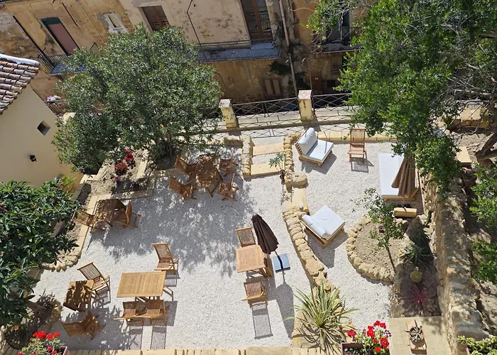 Villa Amoroso - Ospitalità Mediterranea