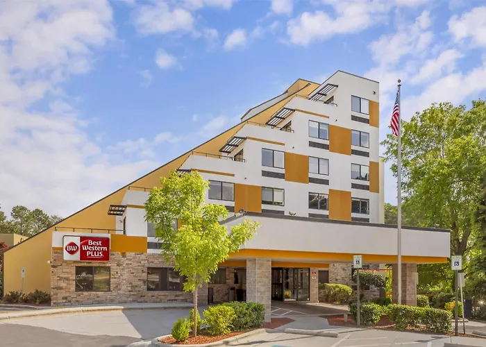 Best Western Plus Raleigh Crabtree Valley Hotel