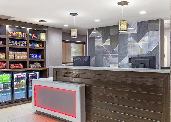 Best Western Plus Raleigh Crabtree Valley Hotel