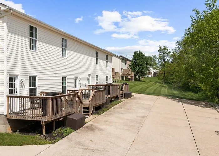 2Br Condo Near Ark For 6 Guests - Free Parking