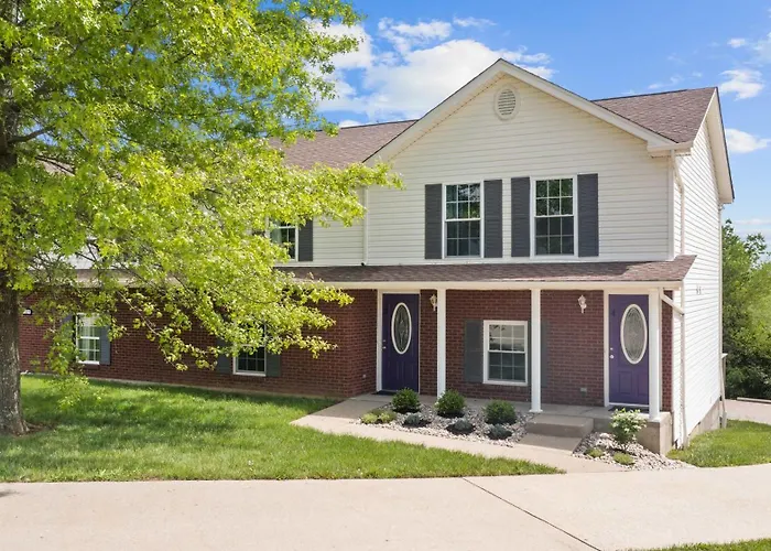 2Br Condo Near Ark For 6 Guests - Free Parking