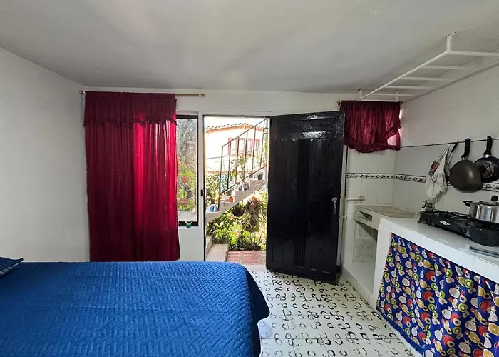 Aparta Estudio Comuna Trece