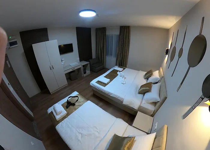 Villa Royal Apartments
