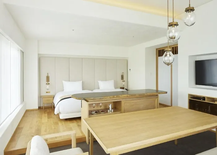 Hotel Atlantiis Suites Near Igi Airport