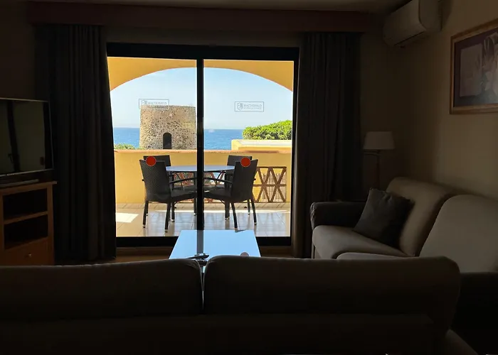 Macdonald Dona Lola Resort