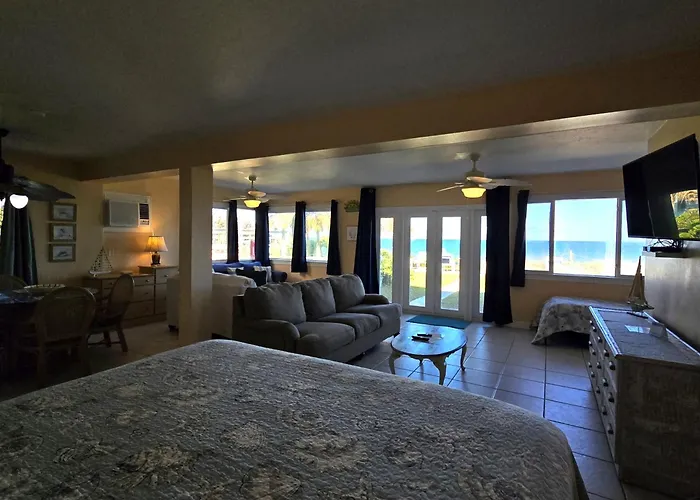 Oceanfront Sea Scape Motel