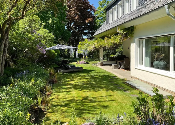 Idyllische Stadtwohnung im Grünen