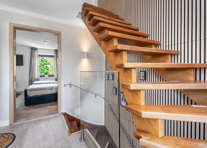 Modern House Brick Lane with Terrace&Wintergarden - LOFTIGO