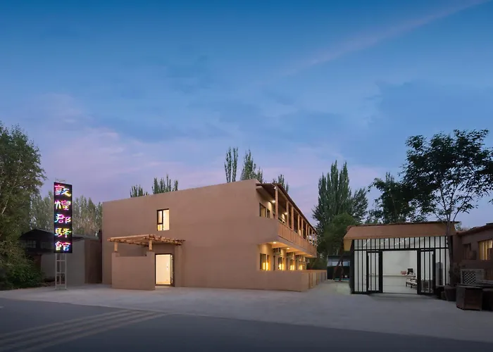Dunhuang County Posthouse