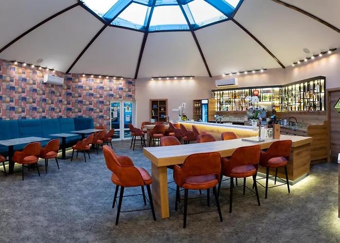 Orchidea Hotel Lipot