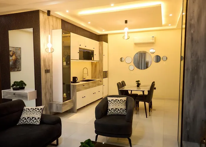 Abram Hills Hotel Ltd