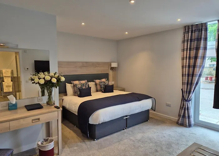 Sunninghill Hotel