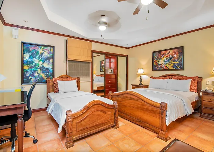 Hotel Casa Roland San Jose