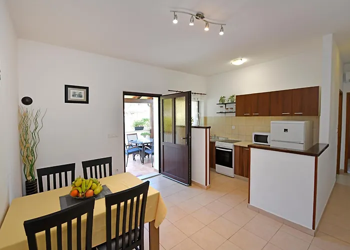 Apartman Irena Arvaj
