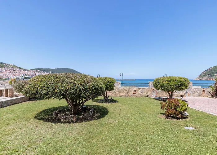 Nikolaos Studios Apartments