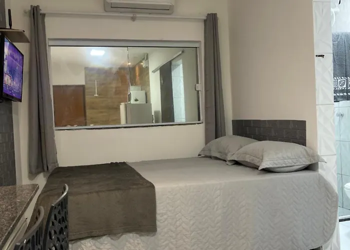Flat Adenil Falcão - By Temporada Expert -Moderno, Climatizado e Próximo ao centro