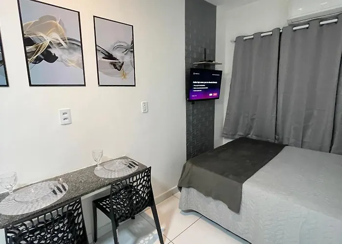 Flat Adenil Falcão - By Temporada Expert -Moderno, Climatizado e Próximo ao centro