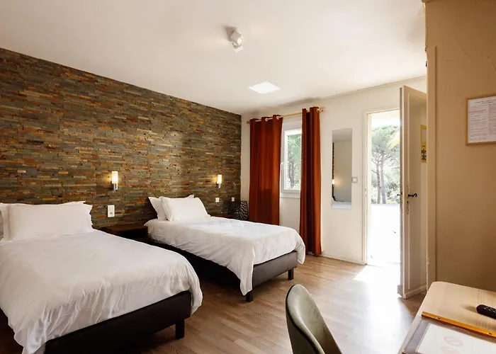 Auberge Val Moureze Hotel & Spa
