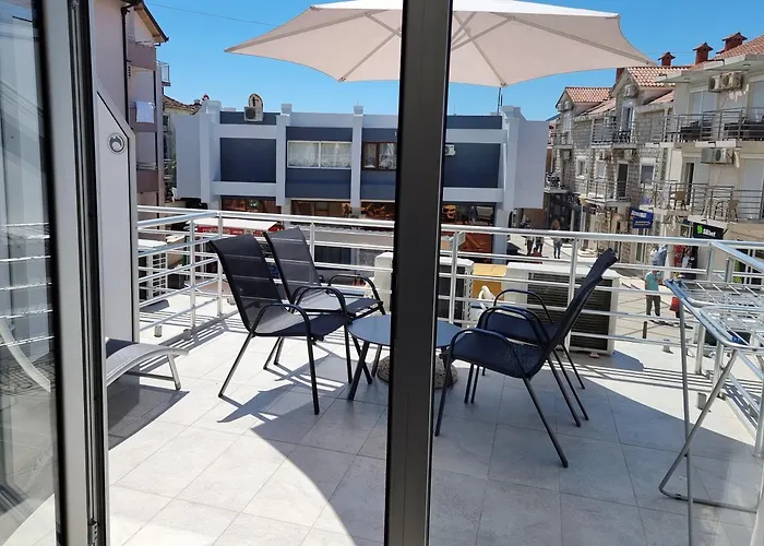 Apartments Daki