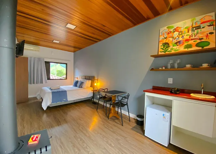 Villa Mantiqueira SFX - Suítes