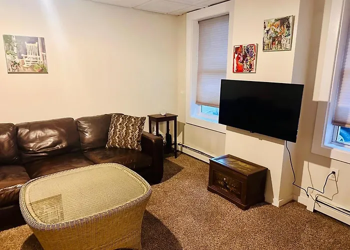 1 Bedroom Downtown Portland