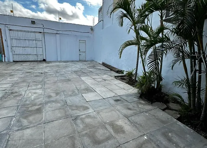 5 min Moto Chico- AR E GARAGEM - PACHECO FLATS 2