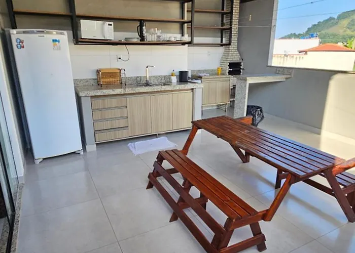 Casa do Sérgio, Lindo loft-02 moderno e confortável.