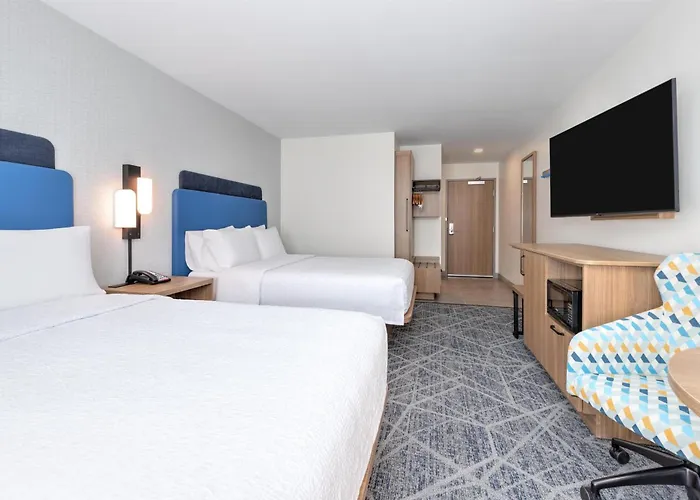 Hampton Inn & Suites By Hilton Little Rock Airport