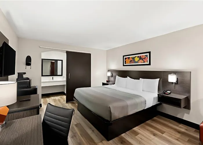 Quality Inn & Suites Dumas