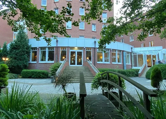 Golden Tulip Luebecker Hof