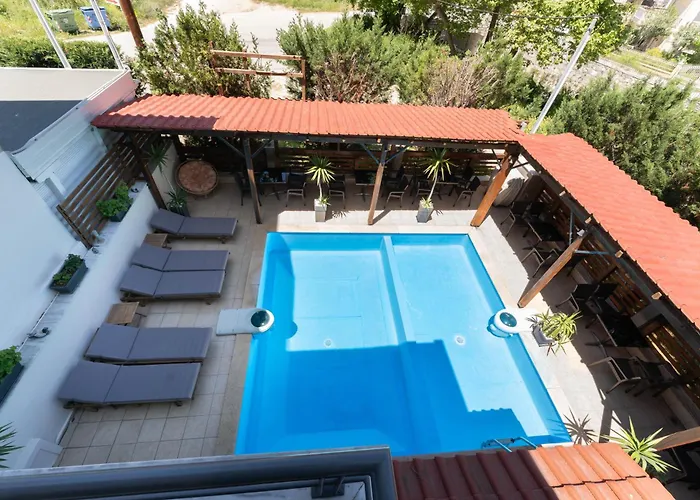 Kipos Resort