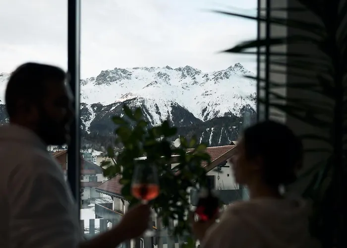 Collina Hotel Garni