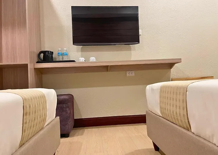 Sola Hotel & Sola Bed And Breakfast