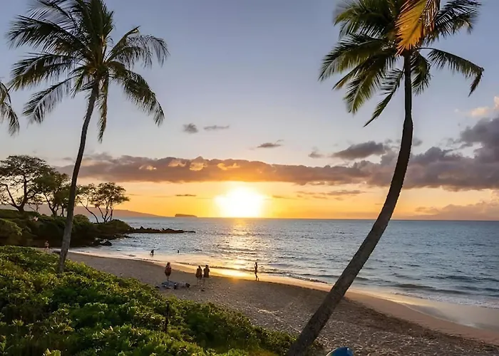 Walk To Beach! Pool, Hot Tub + Ac Studio