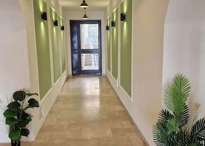 FIORE Seaview Rooms - Premium Location