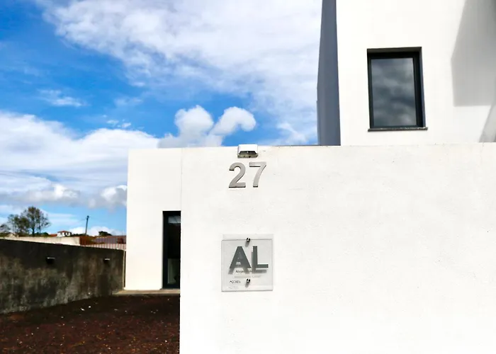Central Lava 27 Apartment