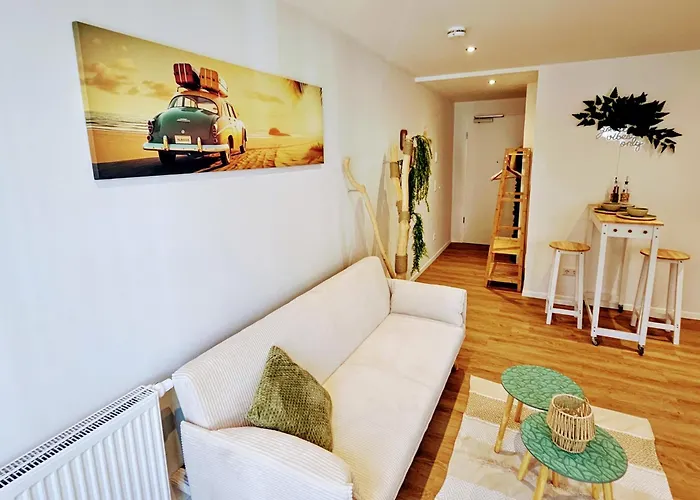 Altstadt INsel - workaction - free parking - Audi - Balkon - Aufzug
