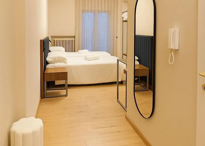 Urban Hotel