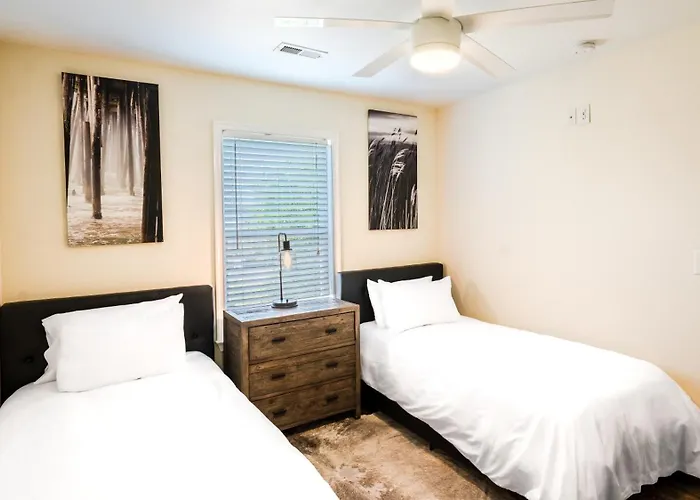 Watermen'S Cabana 3C - 3-Bed, 2-Bath Apartment - Walk To Beach Access & Pet Friendly!