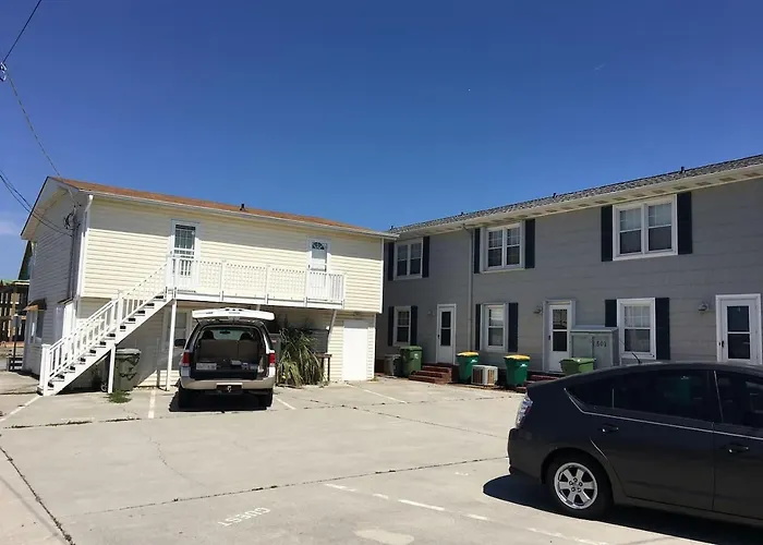 Ocean Breeze, Beautiful Ocean Front Townhome