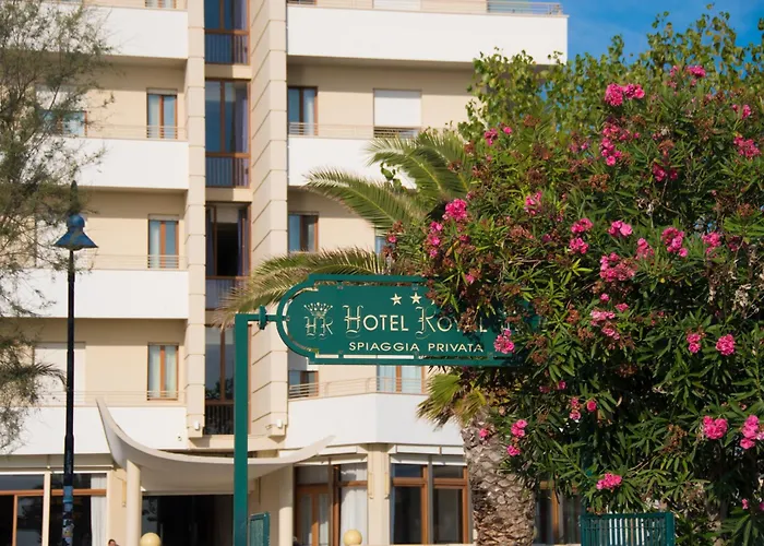 Hotel Royal