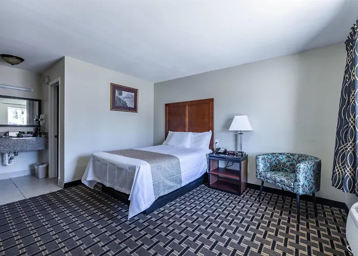Travelodge By Wyndham Jackson I-40 Exit 82