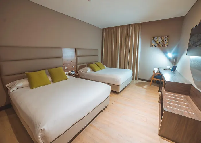 Hotel F25